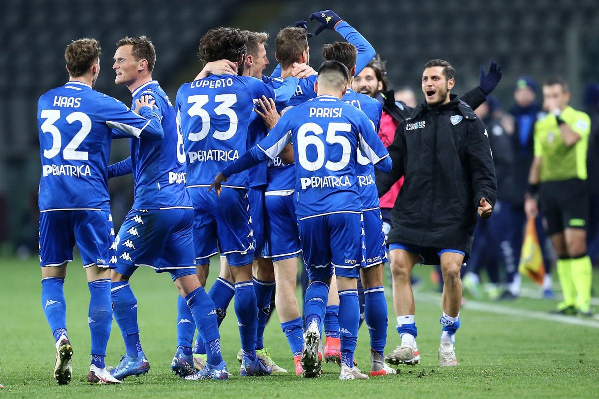 飞行原本只 飞行原本只